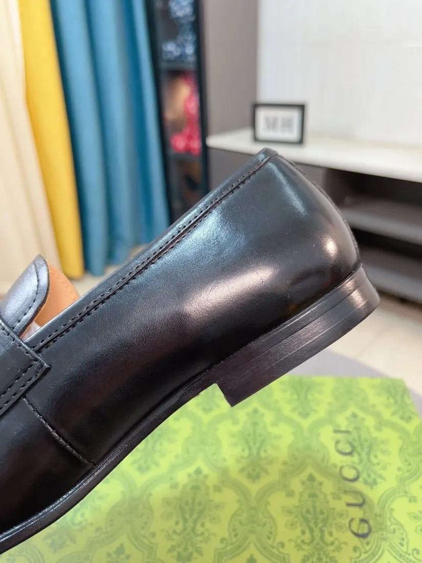 Men's shoes 💰500🌹🌹【GUCCI】The most popular classic Gucci leather shoes. Synchronized with the official website, the upper is made of Italian first-layer cowhide ➕cowhide lining, with unique brand and unique craftsmanship. Highlighting the hot style of the new year. Stop hesitating, stop wandering, get it now. Number: 38--44